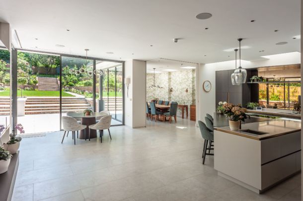 House refurbishment in Home Park Road